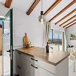 Milamar By Guide Villa *