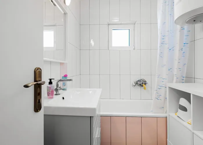 Milamar By Guide Villa